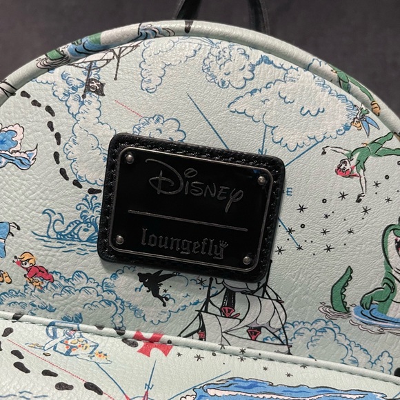 Loungefly Disney Peter Pan map backpack - Picture 2 of 7